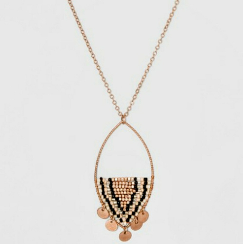 Half beaded open marques necklace